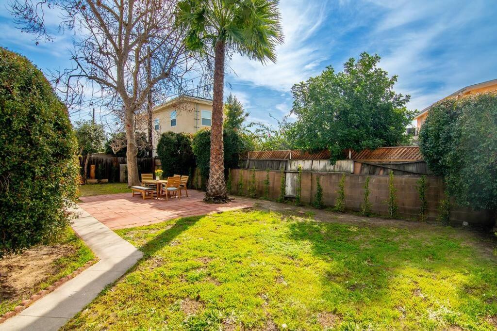 Beautiful 3 Bed 1 Bath Designer Home + Hot Tub Los Angeles Exteriör bild